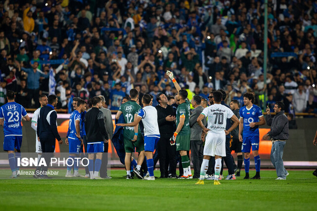 رفتارهای بچه گانه تهدیدی برای قهرمانی استقلال!