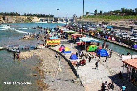 شیرجه زدن در آب کم عمق رودخانه دز 6 مصدوم بر جای گذاشت - خبرگزاری زندگی نیوز | اخبار ایران و جهان