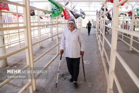 حل مشکل حمل و نقل زائران اربعین کشورهای دیگر در ایران - خبرگزاری زندگی نیوز | اخبار ایران و جهان